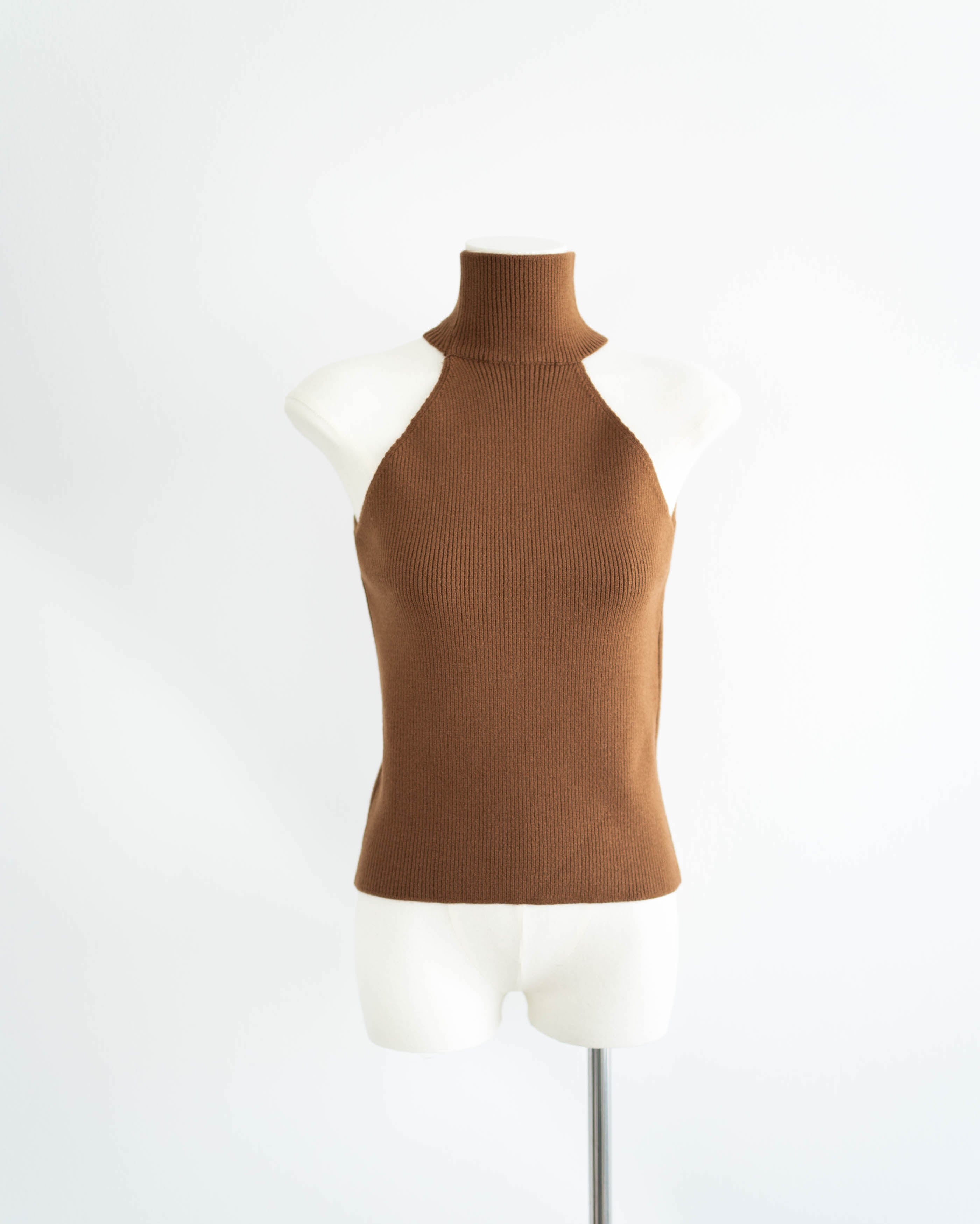 Eva Top - Walnut