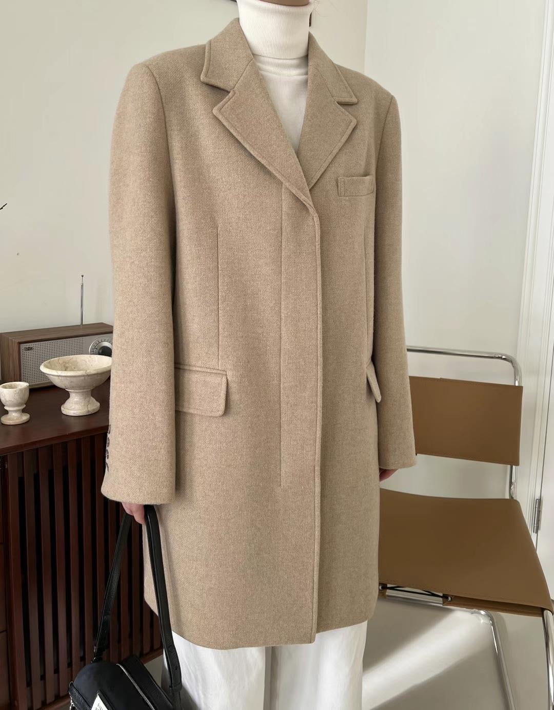 Elea Coat